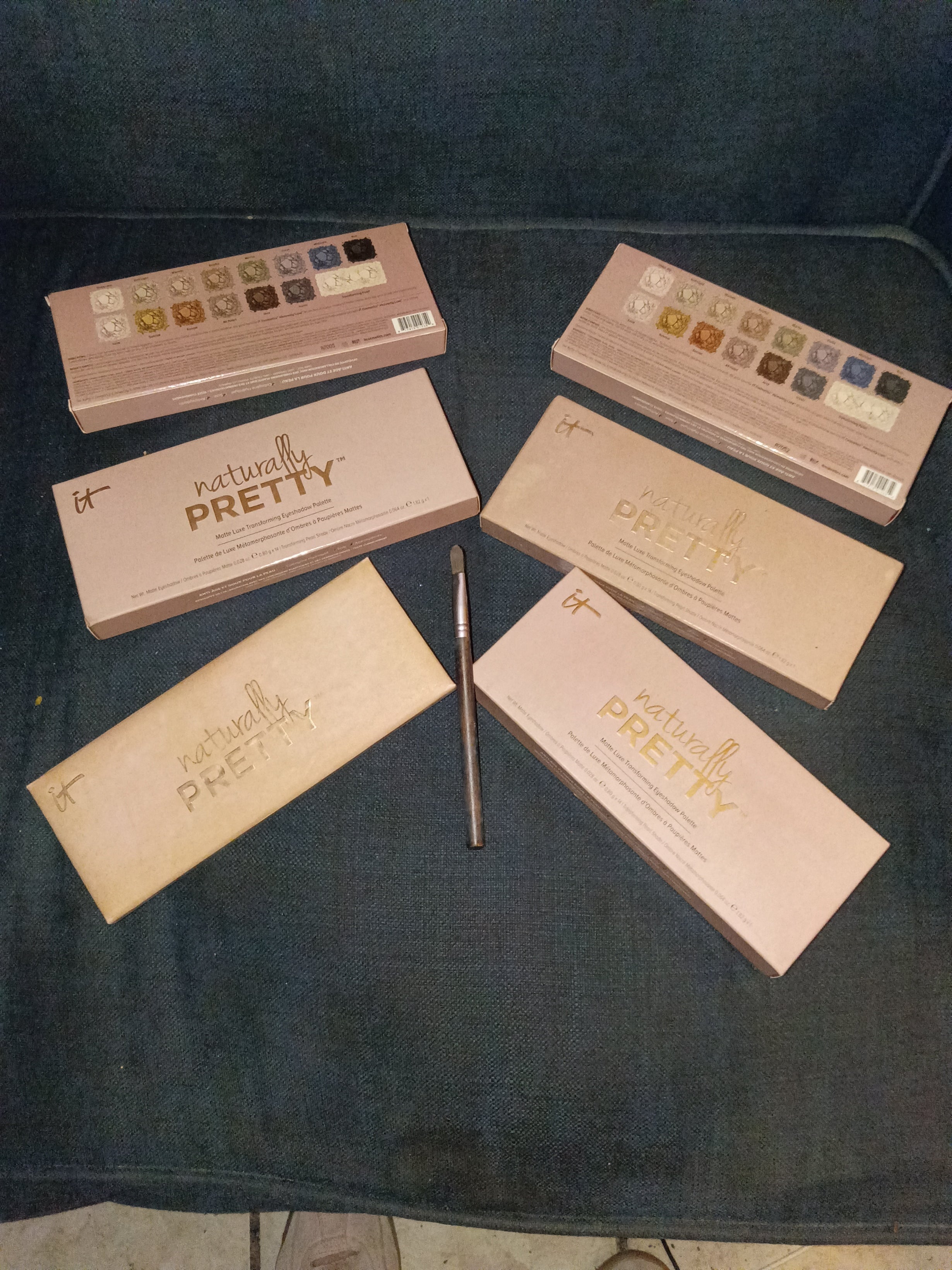 6ct IT Cosmetics Naturally Pretty Matte Luxe Eyeshadow Palettes